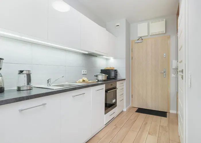 Przytulne Z Balkonem & Parkingiem By Rent Like