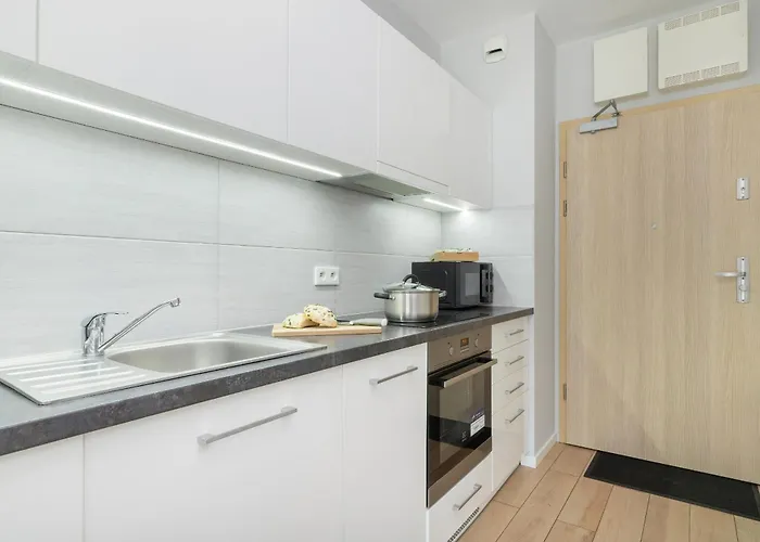 Przytulne Z Balkonem & Parkingiem By Rent Like *