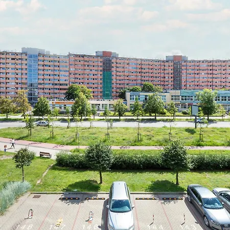 Przytulne Z Balkonem & Parkingiem By Rent Like Apartman